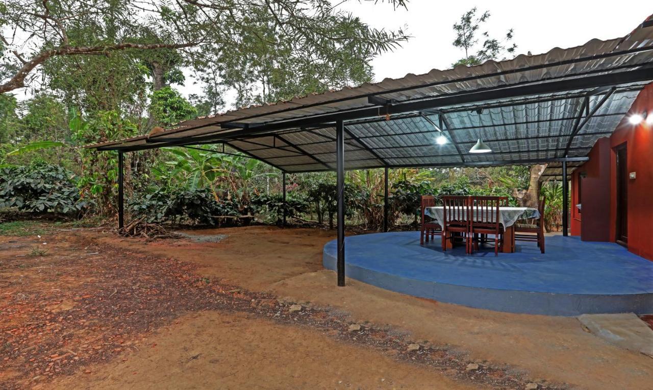Hotel Allaranda Homestay Madikeri Extérieur photo