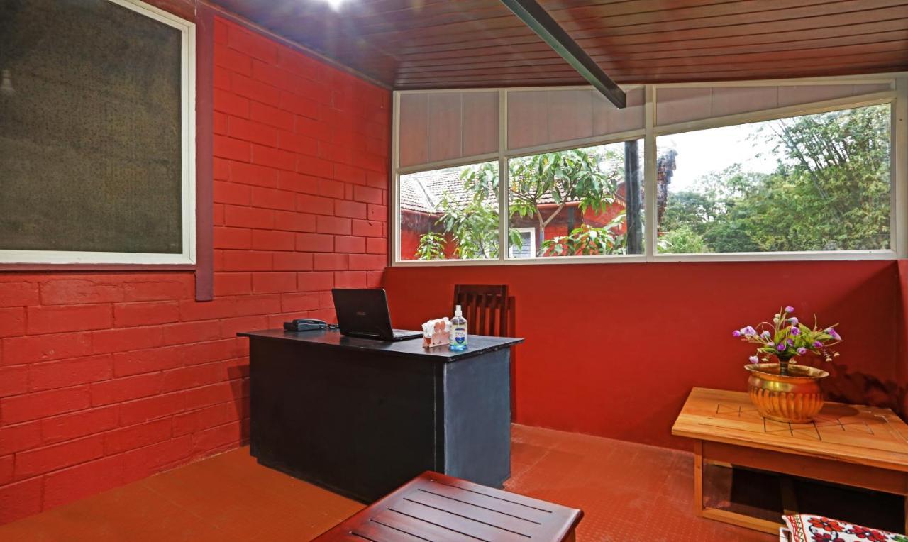 Hotel Allaranda Homestay Madikeri Extérieur photo