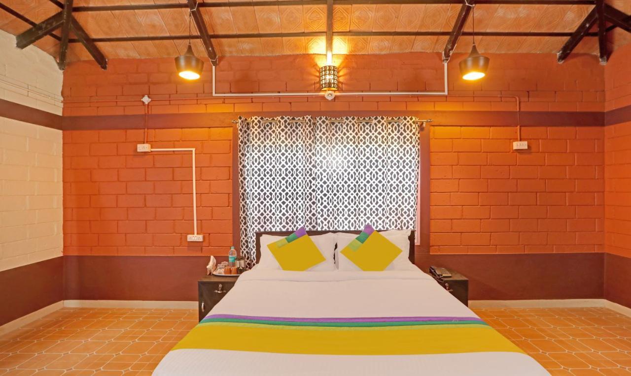 Hotel Allaranda Homestay Madikeri Extérieur photo
